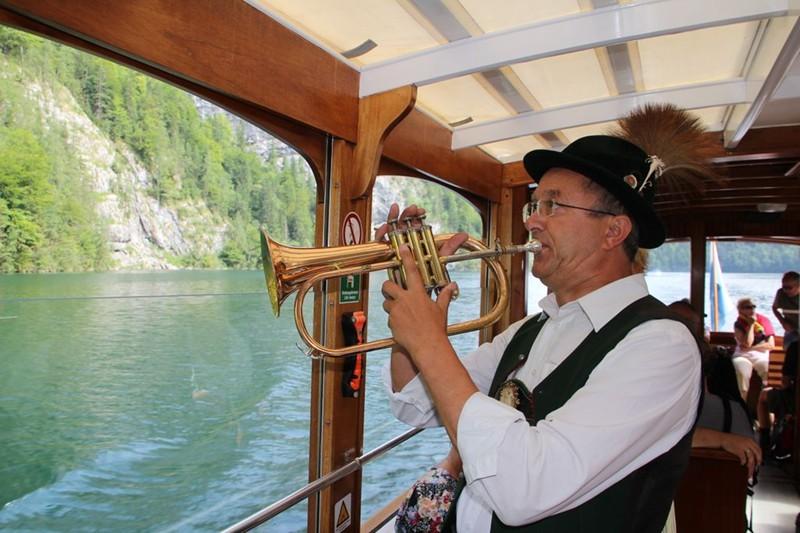 Bootsfahrt auf dem Königssee mit Flügelhorn-Bläser