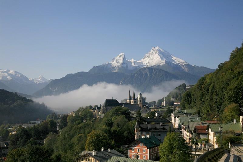 Berchtesgaden mit dem Watzmann im Hintergrund
